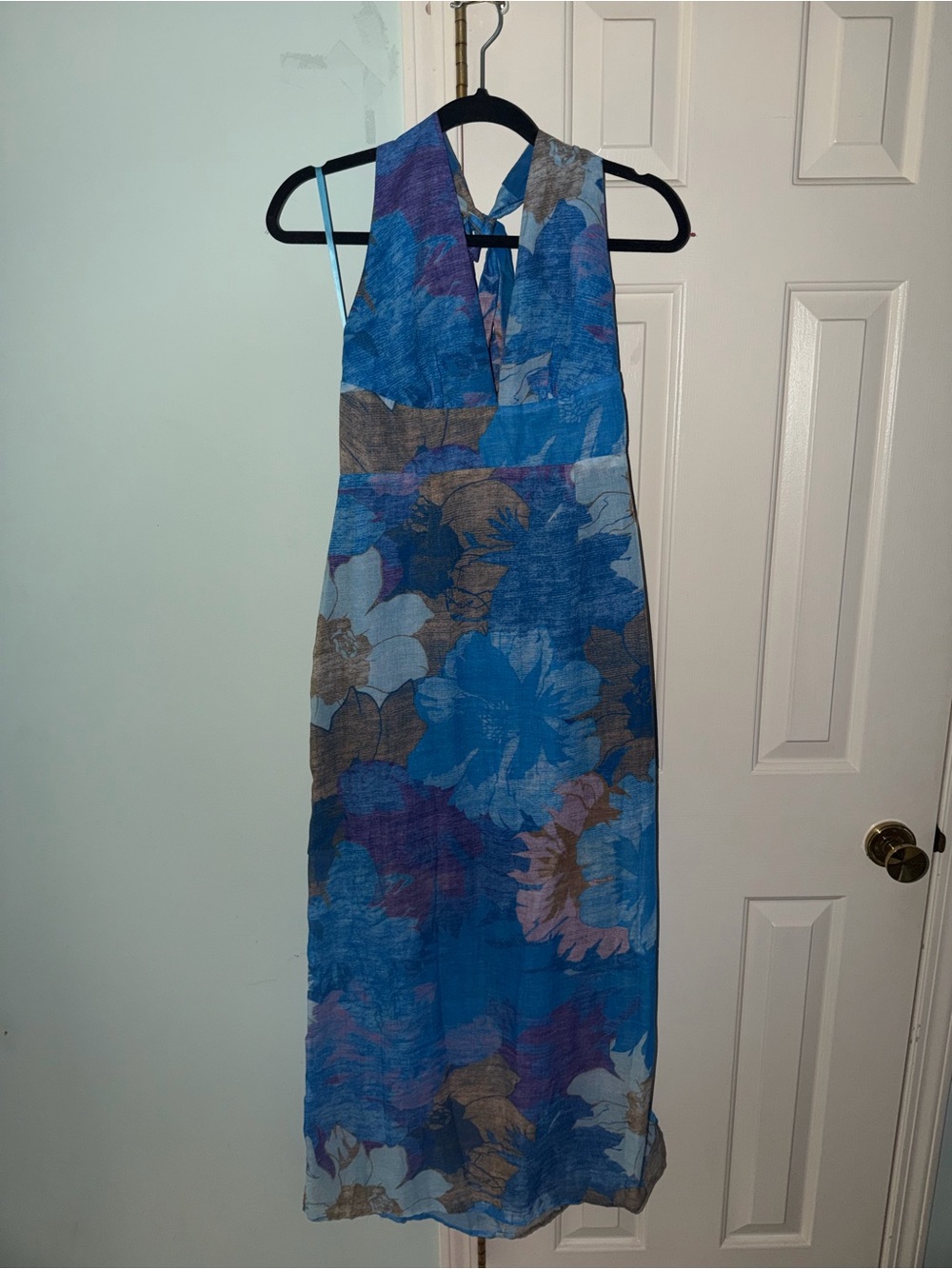 Hello Molly Blue Floral Plunge Halter Maxi Dress - Picture 2 of 4